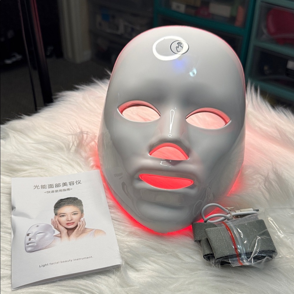 T440 RestoreQure Light Mask LED Advanced 5D Pro 7 Colors - Picture 2 of 9
